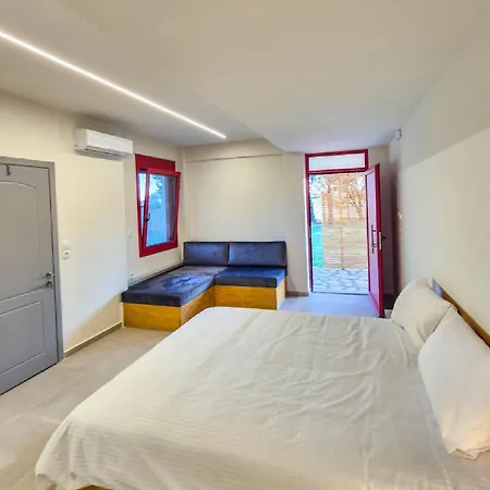 Διαμέρισμα Ktima Lomvardia *